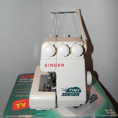 SINGER TINY SERGER - THREADS AND MORE