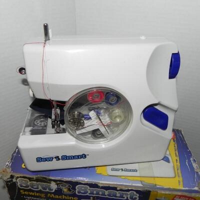 SEW SMART SEWING MACHINE-THREADS-BUTTONS AND SEWING SCISSORS