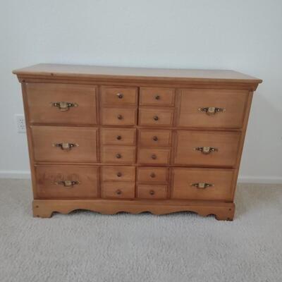 LOT 7 SMALL DRESSER