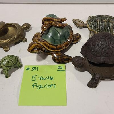 5 Turtle Figurines -Item #351
