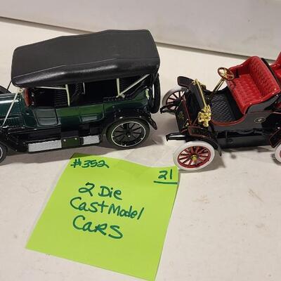 2 Die-cast Model Cars -Item #352