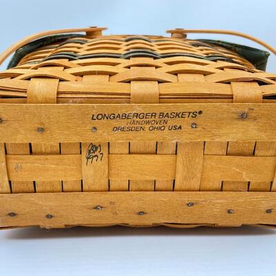 LONGABERGER 1997 TRADITIONS COLLECTION FELLOWSHIP BASKET W/ LID