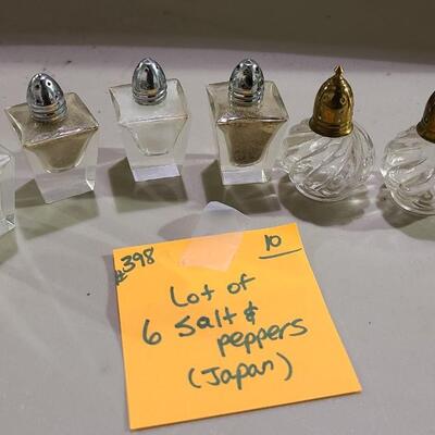 6 Japanese Salt&Pepper Shakers -Item #398