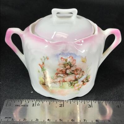 Antique 18-Piece Children's China Tea Set Vohenstrauss Johann Seltmann Germany