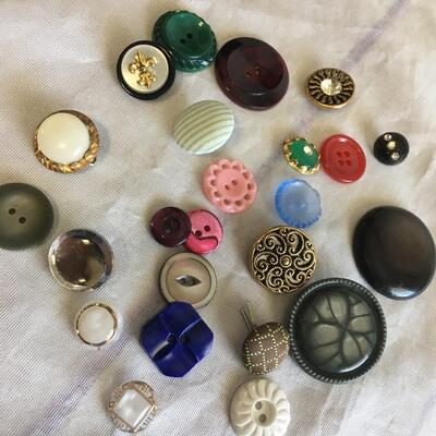 Vintage Buttons 