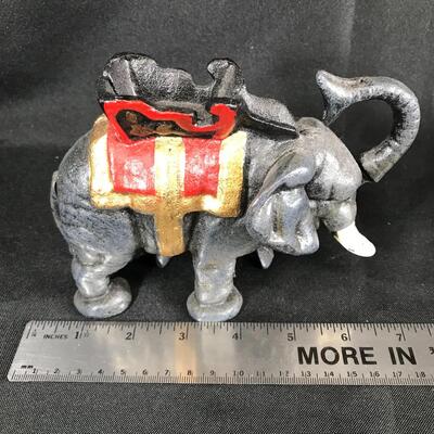  Vintage Cast Iron Elephant Coin Banks Figurines