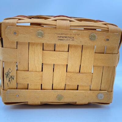 LONGABERGER 1996 FATHERâ€™S DAY ADDRESS BASKET W/LID
