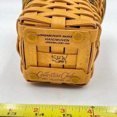 LONGABERGER 2001 COLLECTORâ€™S CLUB â€œRENEWALâ€ BASKET