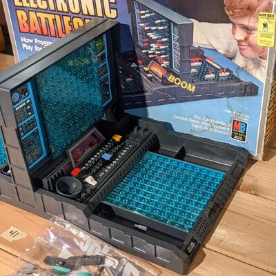 Classic Electronic game of battleship