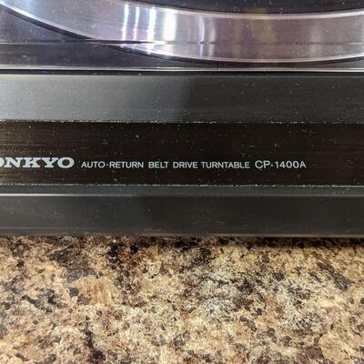 Onkyo CP-1400A turntable