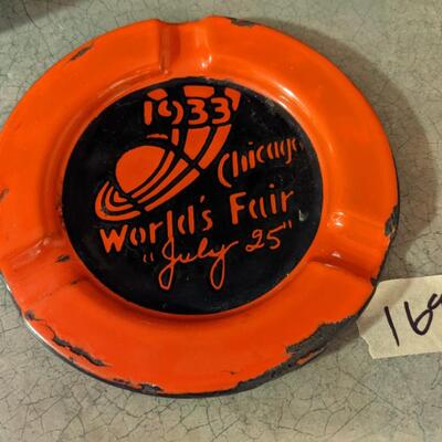 Extremely rare 1933 Chicago World's Fair July 25 ashtray