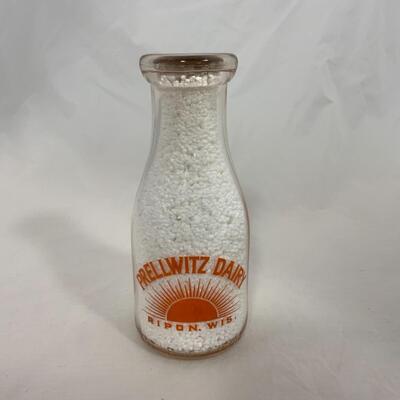 -21- VINTAGE | Prellwitz Dairy Bottle | Ripon, Wisconsin