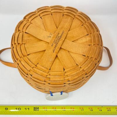LONGABERGER 1993 DARNING BASKET W/LID & â€œWELCOMEâ€ TIE-ON