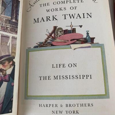 Lot 116: Mark Twain & Antique/Vintage Books