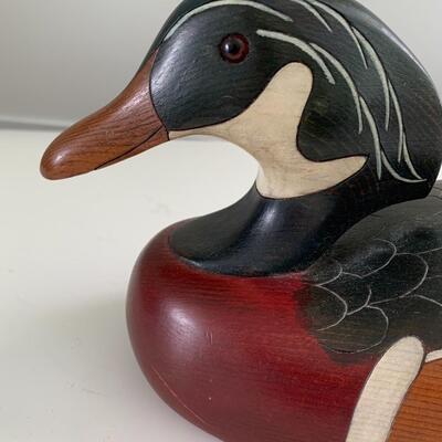 Lot 131:  Decoys & Stained Glass Decor