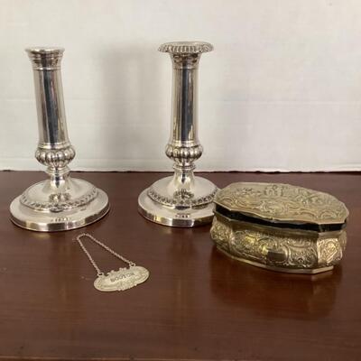 B2253 Silver Plate Candlesticks Hinged Box Sterling Silver Scotch Label