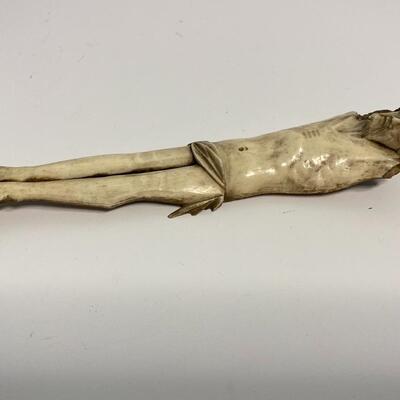 Lot LR 12: Antique Cast Iron Soapdish, Bone Carved Christ, and Primitive Knife