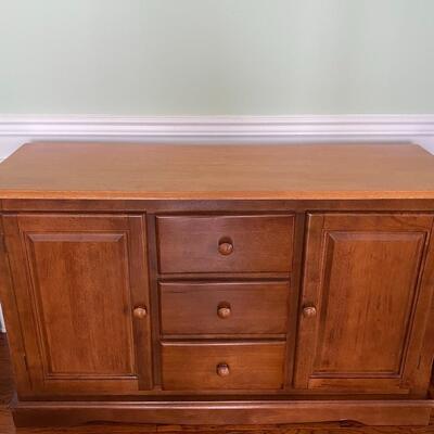Lot 305: Sideboard/ Media Console