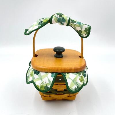 LONGABERGER 1999 â€œLOTS OF LUCKâ€ BASKET W/ LID