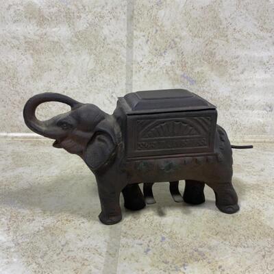 -44- VINTAGE | Cast Iron Elephant | Cigarette Dispenser