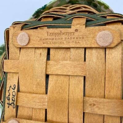 LONGABERGER 2006 â€œLUCKY TWISTâ€ BASKET W/ LID & CLOVER DISH