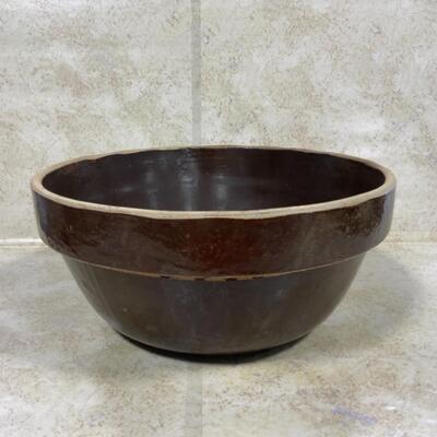 -46- VINTAGE | Brown Stoneware Bowl | 11.75 inches across