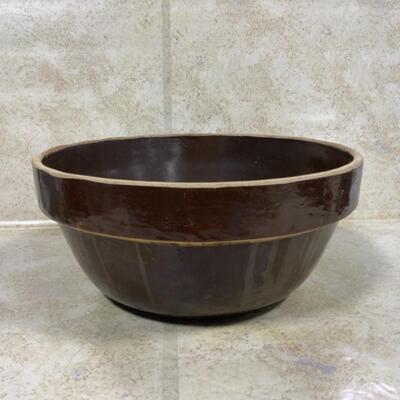 -46- VINTAGE | Brown Stoneware Bowl | 11.75 inches across