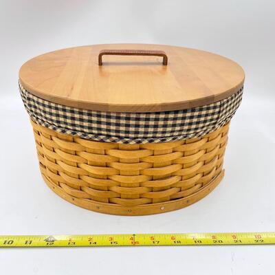 LONGABERGER 2004 HAT BOX BASKET W/ LID