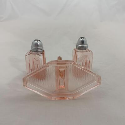 -59- VINTAGE | Art Deco | Pink Glass Salt and Pepper Set 
