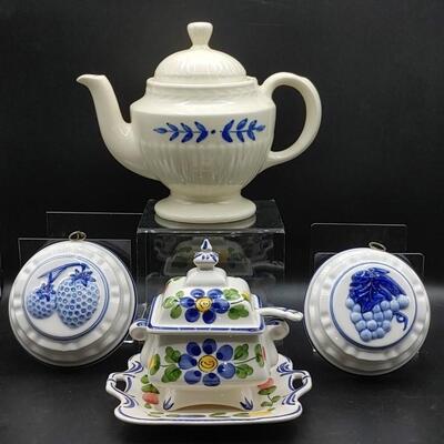 #29 Blue & White Porcelain Lot Blue Delft