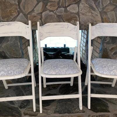 #30 Distressed Painted Vintage Folding Chairs 