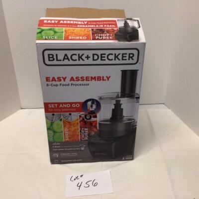 D456-Black & Decker 8 Cup Food Processor