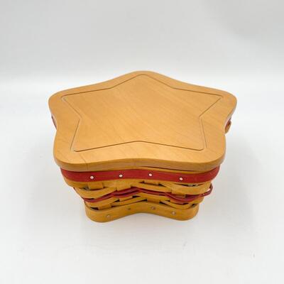 LONGABERGER 2001 STAR BASKET W/ LID & HOLLY LINER