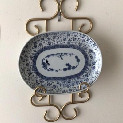 C458-Blue & White Pair Oval Wall Plates