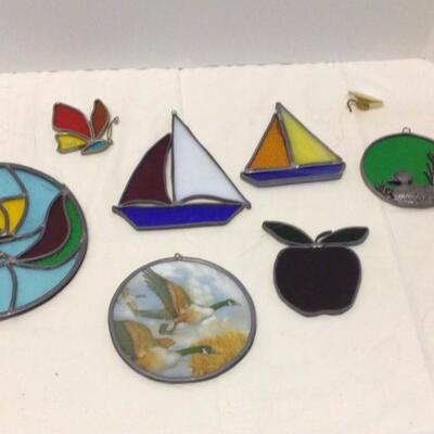 B465-Stained Glass Sun-Catchers 