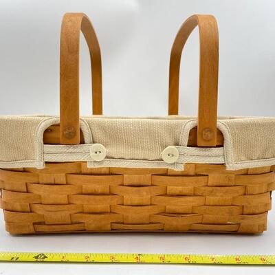 LONGABERGER 2002 DOUBLE HANDLED BASKET 