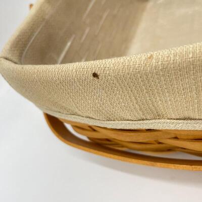 LONGABERGER 2002 DOUBLE HANDLED BASKET 