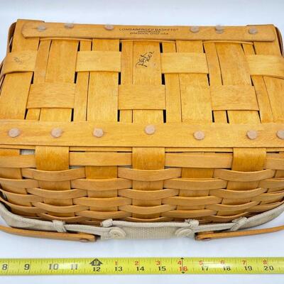 LONGABERGER 2002 DOUBLE HANDLED BASKET 
