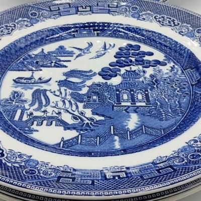 #41 (4) Johnson Brothers Blue Willow Dinner Plates