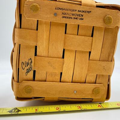 LONGABERGER 2001 TARRAGON BASKET