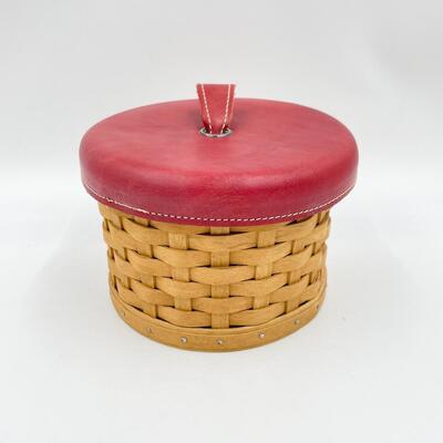 LONGABERGER 2004 MOTHERâ€™S DAY BASKET