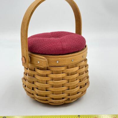 LONGABERGER 2003 HOSTESS APPRECIATION BASKET W/ PINCUSHION LID