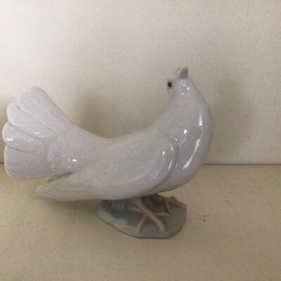 489 Lladro White Dove Figure 