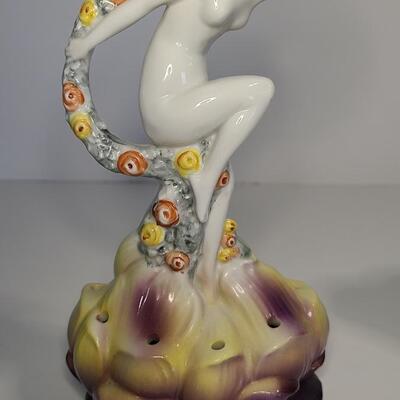 Lot 22: Art Nouveau Nude Girl Flower Frog, Flow Blue Vanity Tray and More 