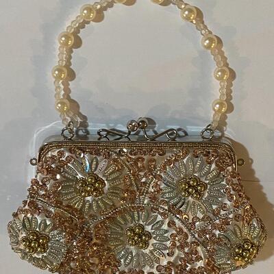 vintage beaded purse