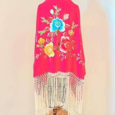 Lot 85  Hot Pink Dance Shawl Machine Embroidery Hand Tied Fringe 