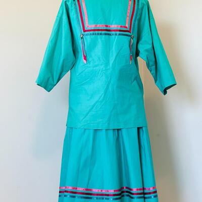 Lot 103  Native American Style Ribbon Shirt & Skirt Ladies Size S