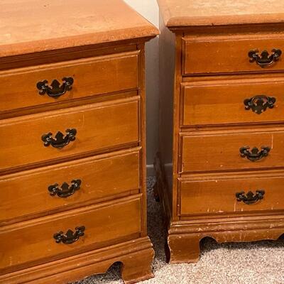 Lot 132  Great Project@  Vintage Pair of Maple Colonial Style Bedside Chests of Drawers 