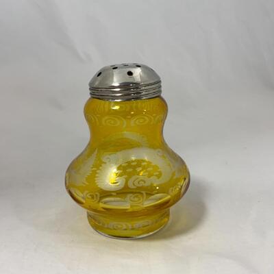 -111- VINTAGE | Yellow Cut-to-Clear | Sugar Shaker