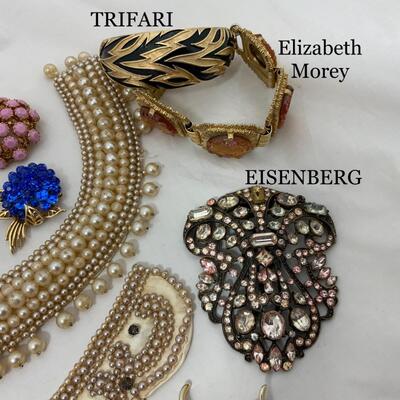 -122- ESTATE JEWELRY | Marked Costume Pieces | Eisenberg | Trifari